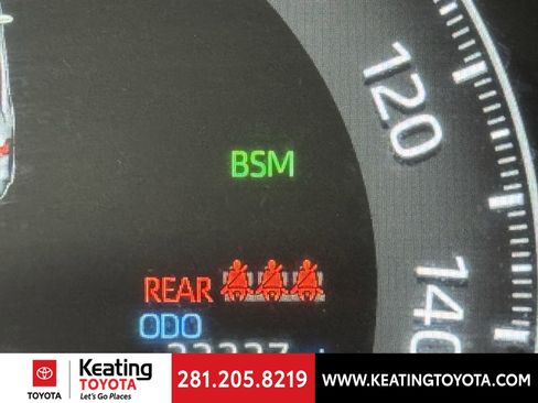 Used 2025 Toyota RAV4 XLE image 27