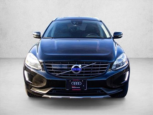 Used 2016 Volvo XC60 T6 Platinum image 2