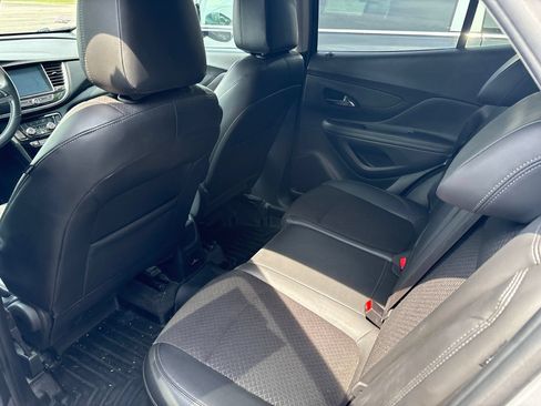 Used 2018 Buick Encore Preferred AWD/4WD image 5