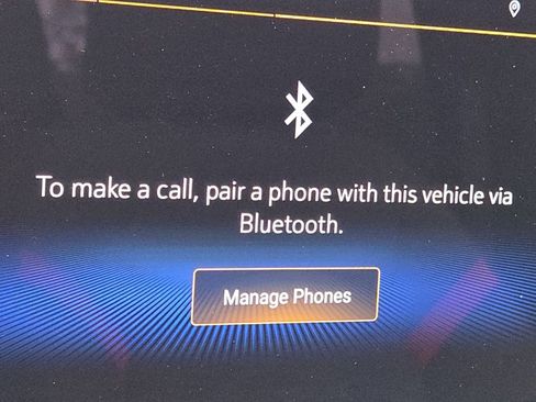 Used 2023 Chevrolet Colorado Z71 w/ Z71 Convenience Package 2 image 8