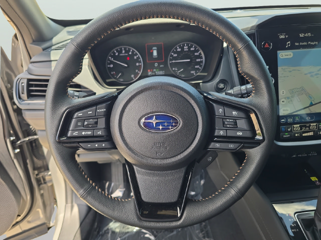 Used 2025 Subaru Forester Touring w/ Popular Package - Touring AWD/4WD image 25