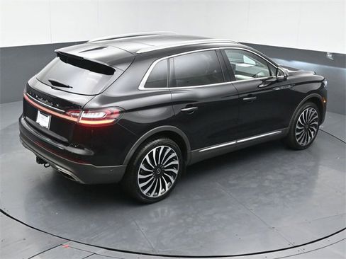 Certified 2022 Lincoln Nautilus Black Label w/ Class II Trailer Tow Package image 46