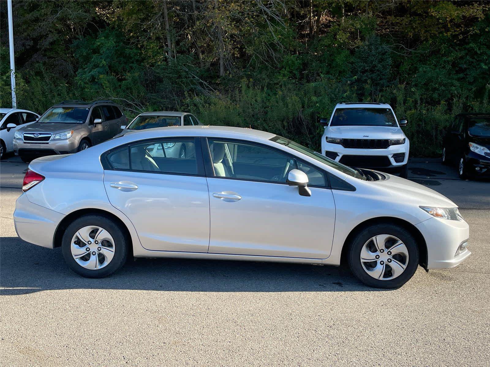Used 2013 Honda Civic LX image 4