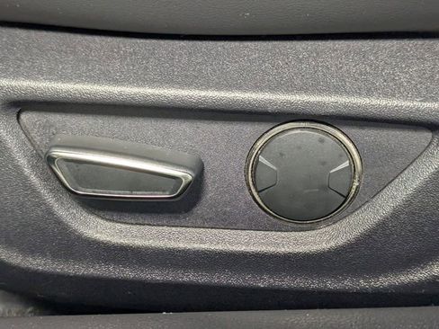 Used 2019 Ford Mustang Shelby GT350 w/ Technology Package RWD image 11