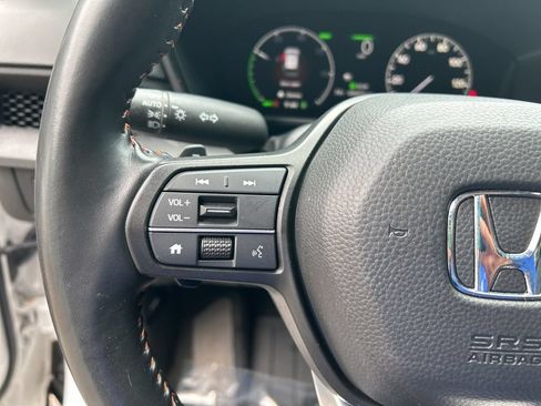 Used 2025 Honda CR-V Sport-L image 23