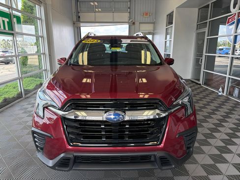 Used 2023 Subaru Ascent Premium w/ Convenience Package AWD/4WD image 2