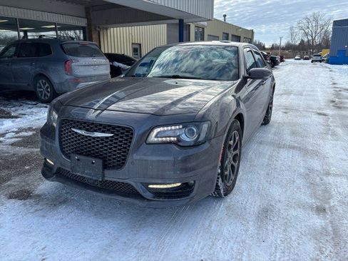 Used 2017 Chrysler 300 S w/ 300S Premium Group image 1
