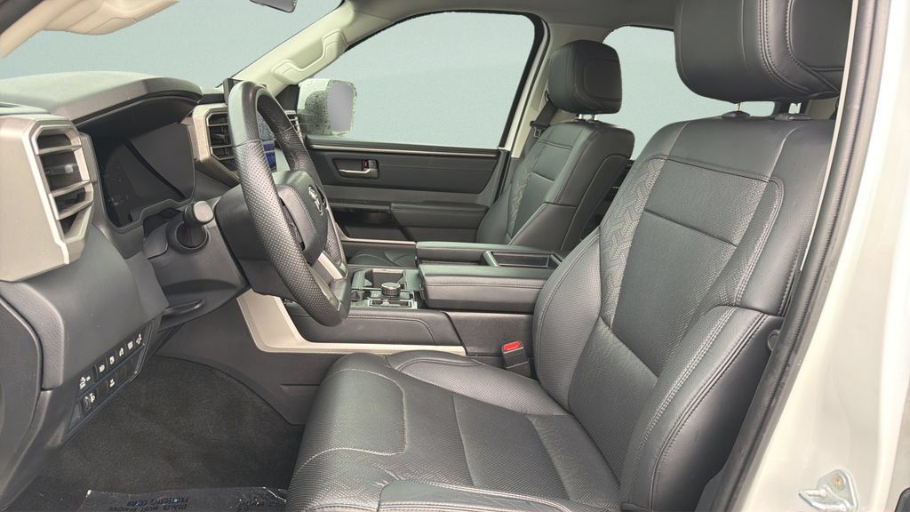 Used 2024 Toyota Tundra Limited w/ Power Package AWD/4WD image 31