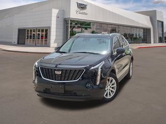 Used 2023 Cadillac XT4 Luxury w/ Cold Weather Package FWD video 1