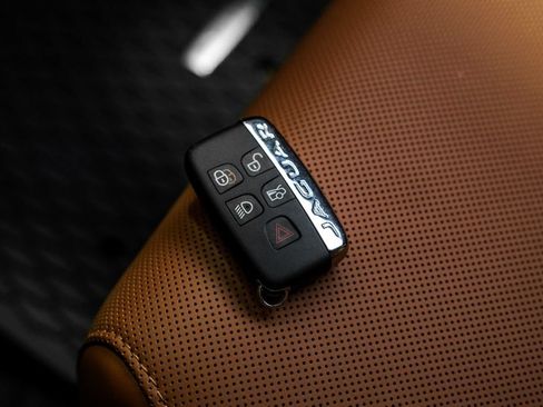 Used 2024 Jaguar F-TYPE R-Dynamic RWD image 54