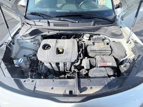 Used 2020 Kia Soul S FWD image 18