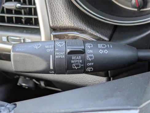 Used 2013 Jeep Grand Cherokee Laredo image 37