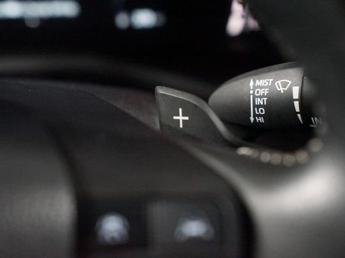 Certified 2025 Toyota Camry SE FWD image 15