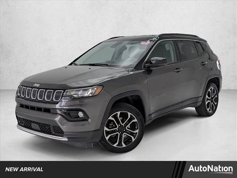 Used 2022 Jeep Compass Limited image 1