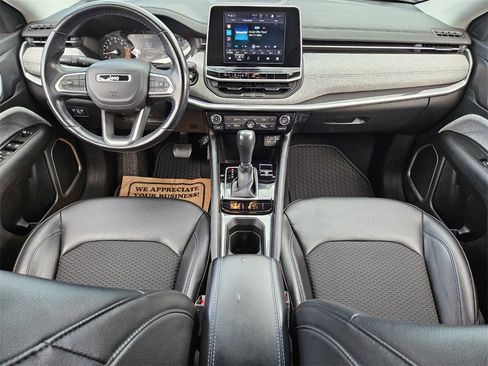 Used 2022 Jeep Compass Latitude w/ Convenience Group image 11