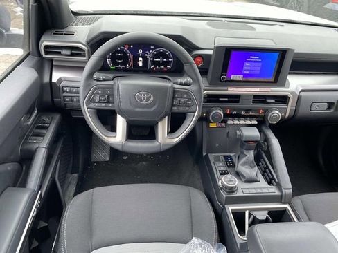 New 2026 Toyota 4Runner 4WD image 8