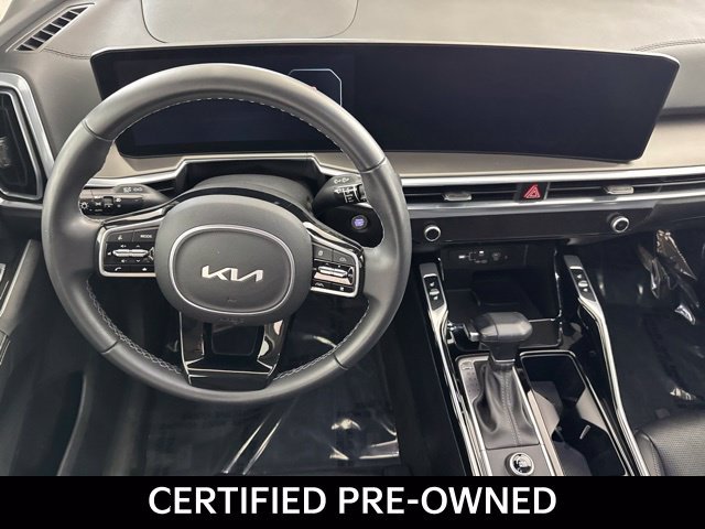 Certified 2025 Kia Sorento SX FWD image 28