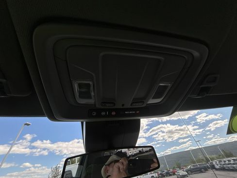 New 2026 Chevrolet Silverado 1500 W/T w/ WT Value Package image 28