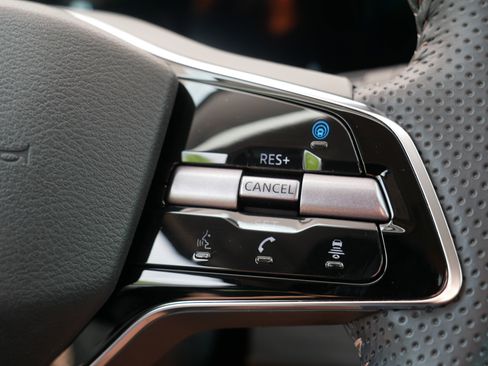 Certified 2024 Nissan Ariya AWD image 29