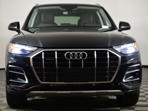 Used 2023 Audi Q5 2.0T Premium w/ Convenience Package image 5