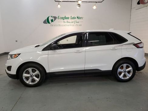 Used 2016 Ford Edge SE image 3