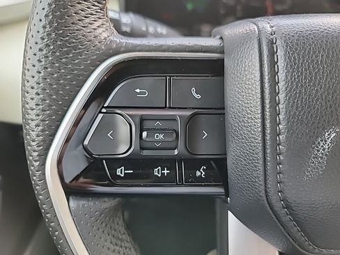 Used 2023 Toyota Sequoia Capstone image 30