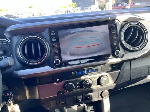 Used 2022 Toyota Tacoma SR5 image 12