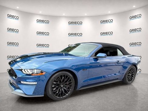 Used 2022 Ford Mustang GT Premium w/ GT Performance Package RWD image 3