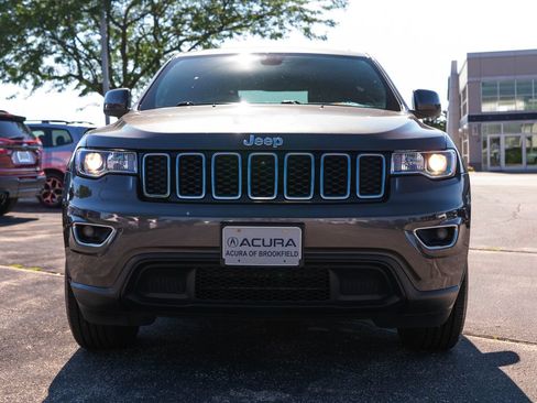 Used 2021 Jeep Grand Cherokee Laredo X AWD/4WD image 3