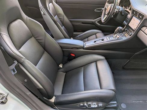 Used 2019 Porsche 911 Carrera GTS image 20