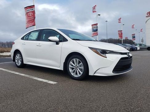 New 2026 Toyota Corolla LE image 3
