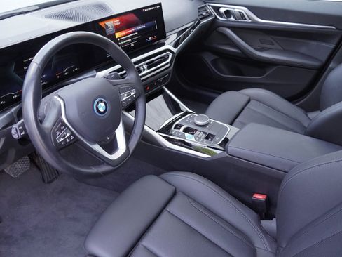 Certified 2023 BMW i4 eDrive40 RWD image 6