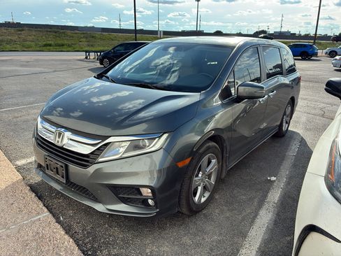 Used 2019 Honda Odyssey EX-L image 2