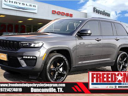 Certified 2025 Jeep Grand Cherokee Limited w/ Black Appearance Package