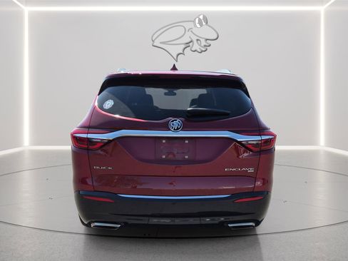 Used 2018 Buick Enclave Premium w/ Experience Buick Package AWD/4WD image 4