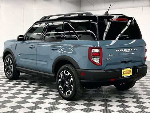 Used 2022 Ford Bronco Sport Outer Banks AWD/4WD image 2