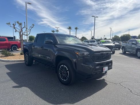 Certified 2024 Toyota Tacoma TRD Sport w/ TRD Sport Upgrade Package AWD/4WD image 4