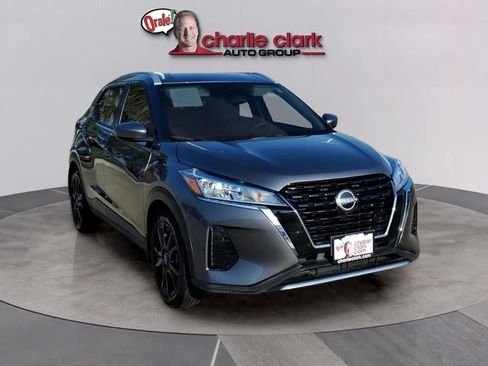 Used 2024 Nissan Kicks SV FWD image 7
