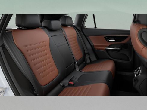 New 2026 Mercedes-Benz GLC 43 AMG 4MATIC image 41