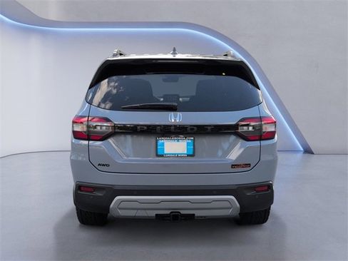 New 2025 Honda Pilot TrailSport image 8