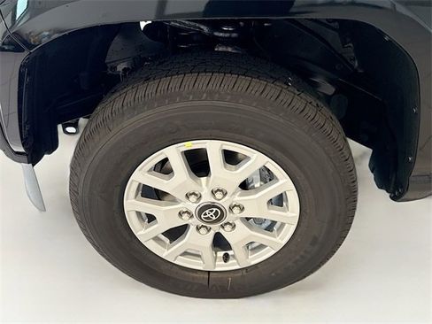 New 2025 Toyota Tacoma SR5 image 24