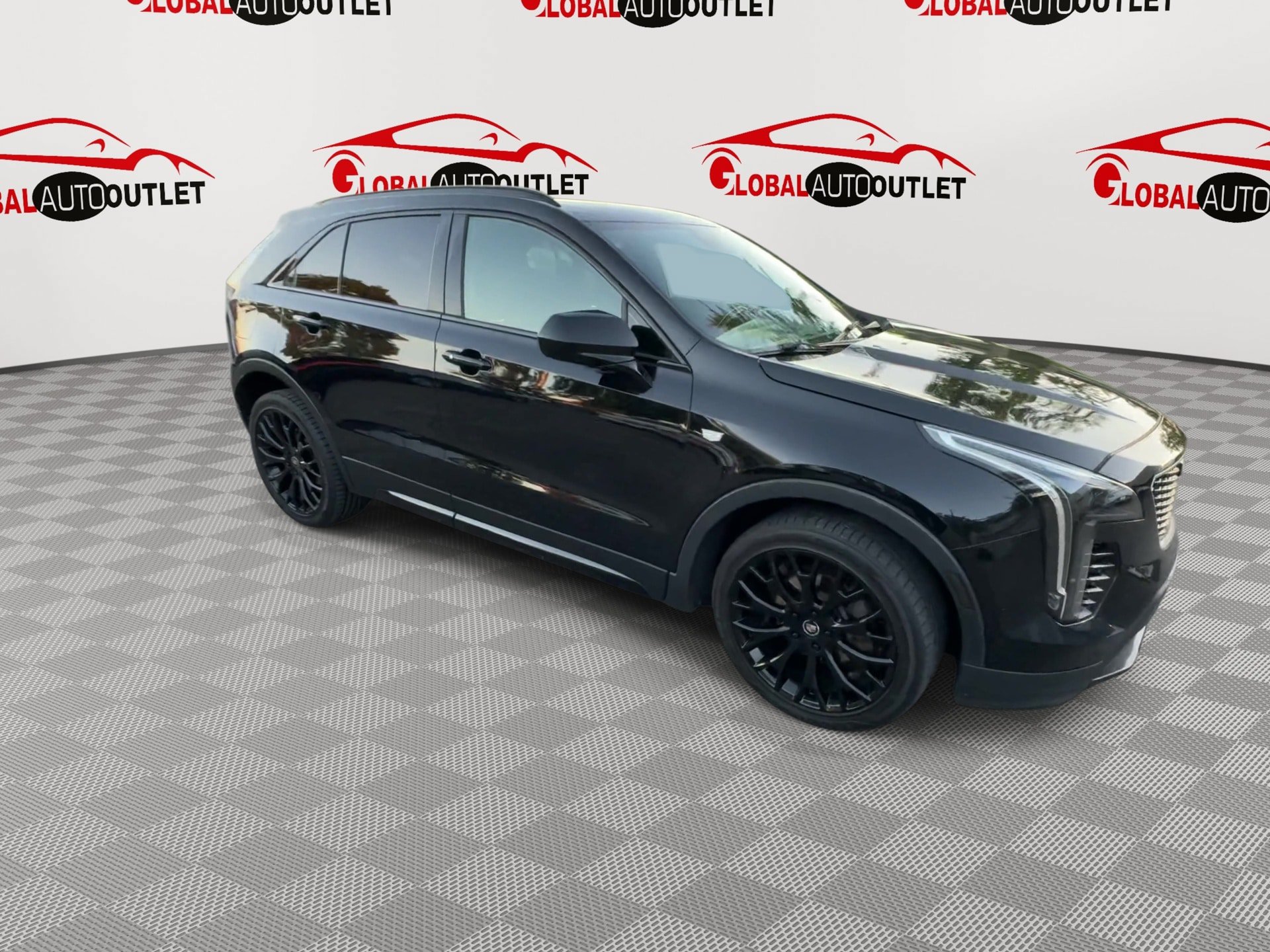Used 2019 Cadillac XT4 Sport w/ Cold Weather Package AWD/4WD image 9
