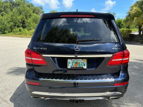 Used 2017 Mercedes-Benz GLS 450 4MATIC image 4