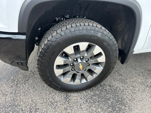 New 2025 Chevrolet Silverado 2500 Custom w/ Custom Value Package AWD/4WD image 10