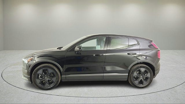 New 2026 Volvo EX30 Cross Country Ultra w/ Protection Package Premier AWD/4WD image 7