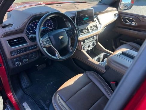 Used 2023 Chevrolet Tahoe High Country image 16