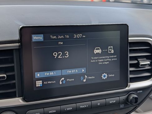 New 2026 Hyundai Venue SEL FWD image 10