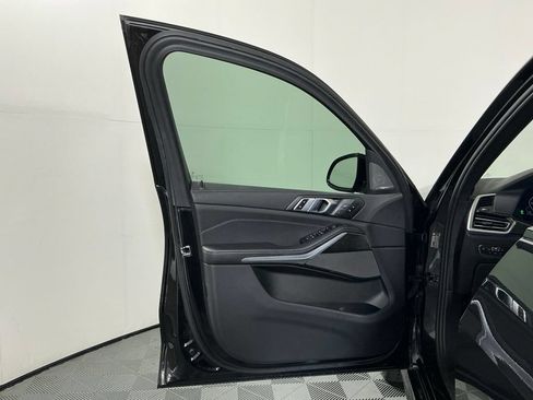 Used 2021 BMW X5 M50i w/ Executive Package AWD/4WD image 19