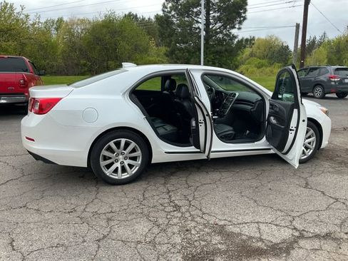 Used 2016 Chevrolet Malibu LTZ FWD image 31