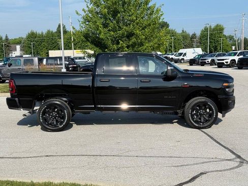 New 2025 RAM 2500 Big Horn image 3